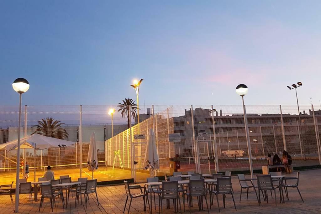 شقة كانيت ذي بيرينغير  في Vacaciones Canet Playa المظهر الخارجي الصورة