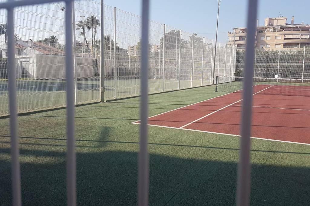 شقة كانيت ذي بيرينغير  في Vacaciones Canet Playa المظهر الخارجي الصورة