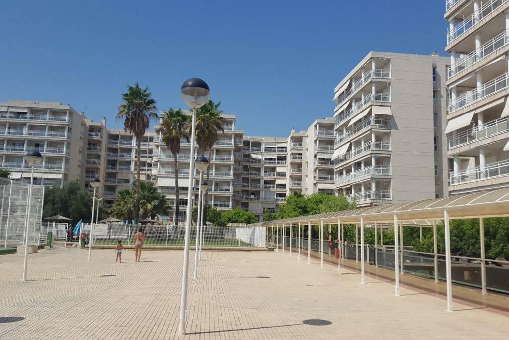 شقة كانيت ذي بيرينغير  في Vacaciones Canet Playa المظهر الخارجي الصورة